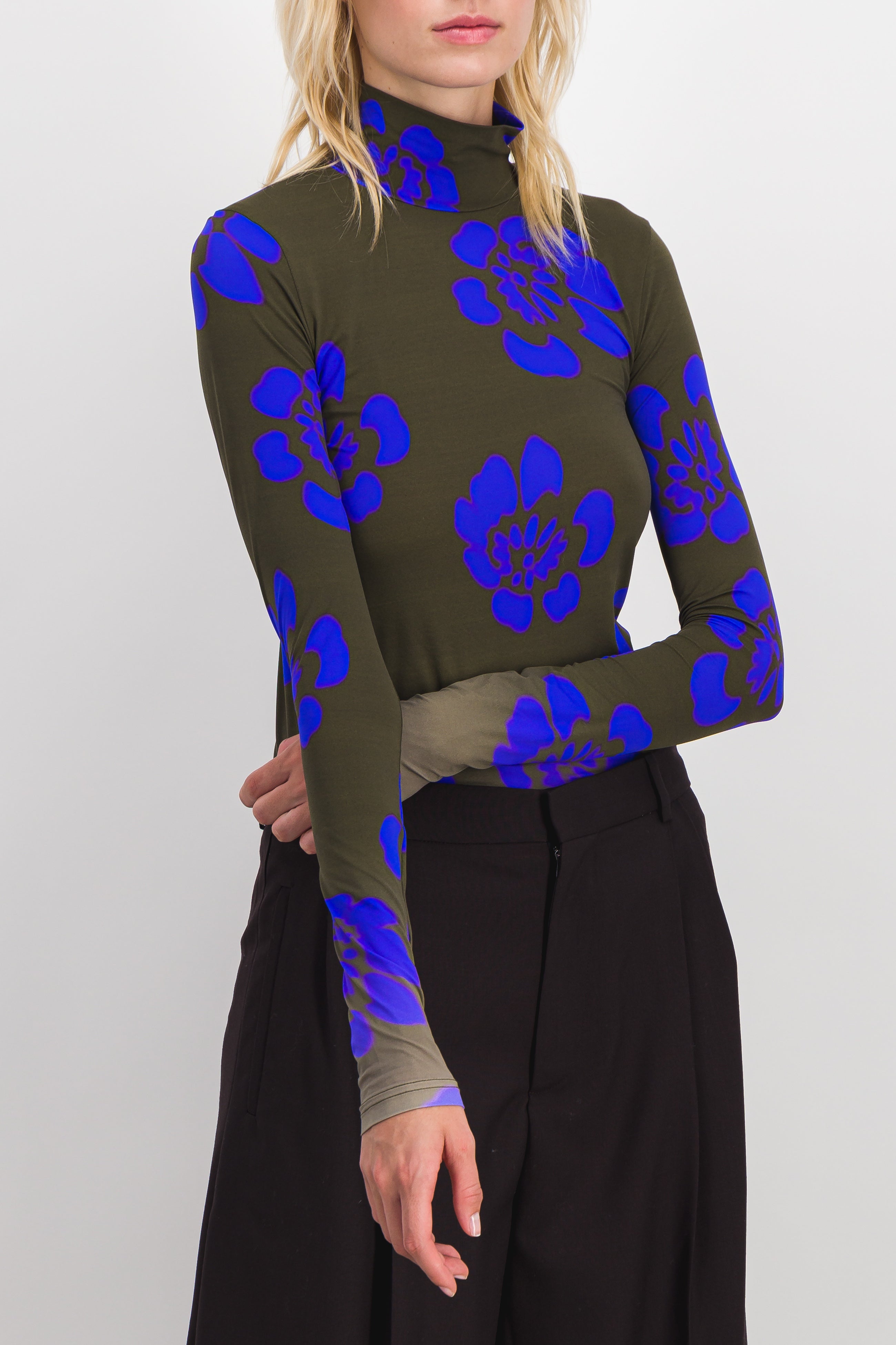 Nina Ricci – Second skin jersey top with gradient blue