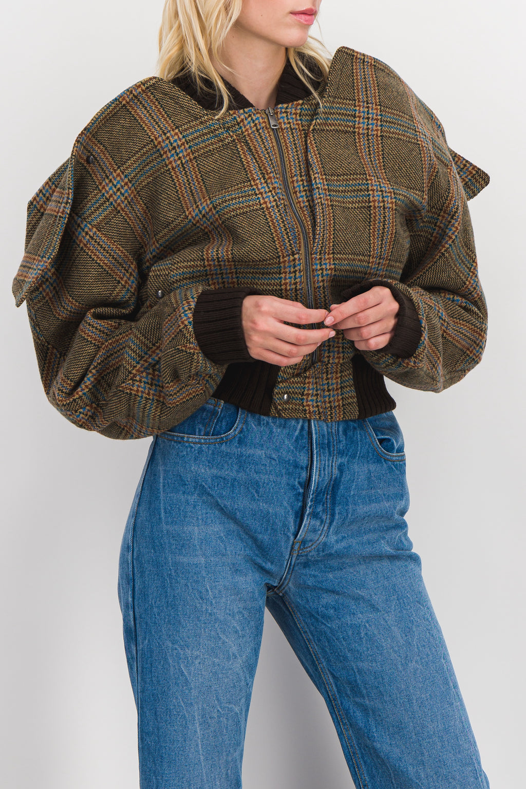 1031_7171_79ca93e6-02c5-4ea0-