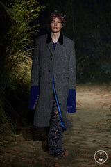 Wool straight coat with velvet collar