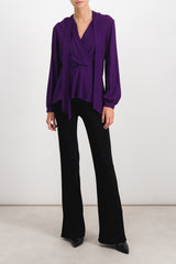 Long sleeved fluid crêpe de chine v-neck blouse