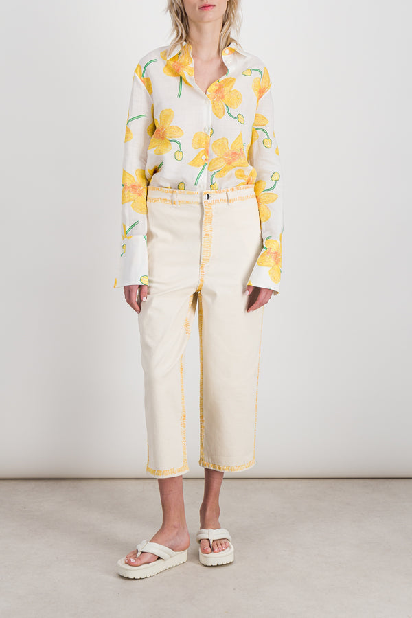 Cropped boyfriend jeans with handpainted edges