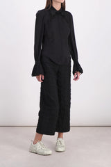 Light satin shirt wit fluted cuffs