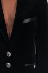 Fitted velvet tailoring blazer