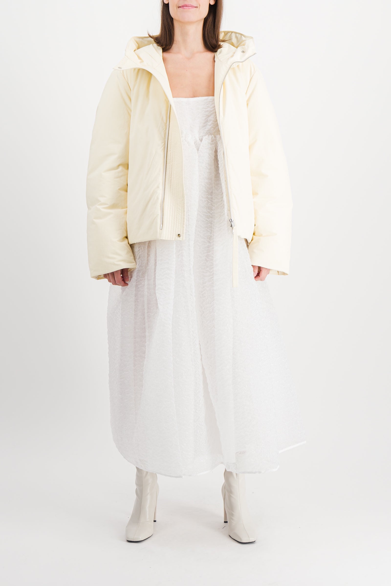 【関税&送料込】Jil Sander Ivory Polyester Sleeveless Down J 920_8458_f0f9da91-c01f-44be-